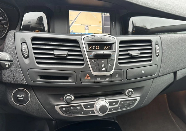 Renault Laguna cena 25900 przebieg: 178231, rok produkcji 2011 z Wolbrom małe 667